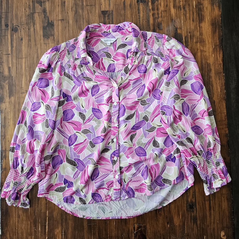 Northern Reflections Floral Button-Up Blouse - Pink and Purple Size Medium